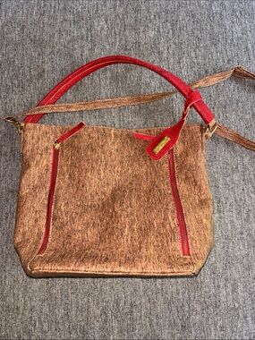 ARTELUSA natural cork Brown and Red Women's Shoulder Bag with Gold Accent